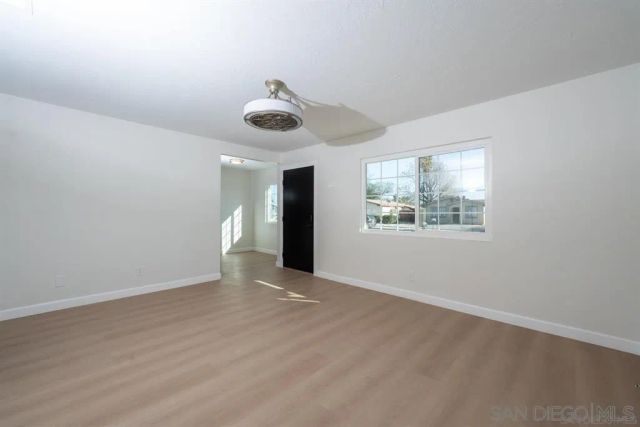 2398 San Bernardo Ave, Hemet, CA 92545