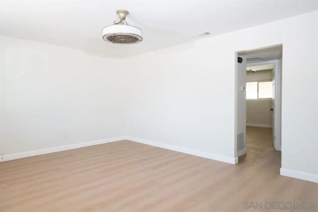 2398 San Bernardo Ave, Hemet, CA 92545