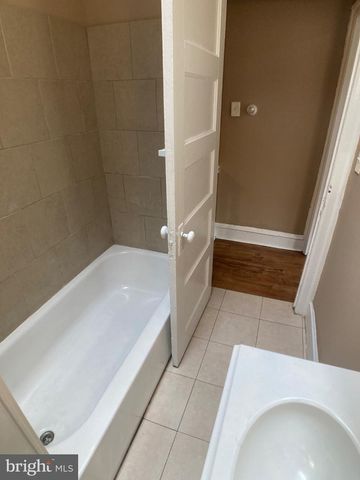 703 W ANNSBURY ST, Philadelphia, PA 19140