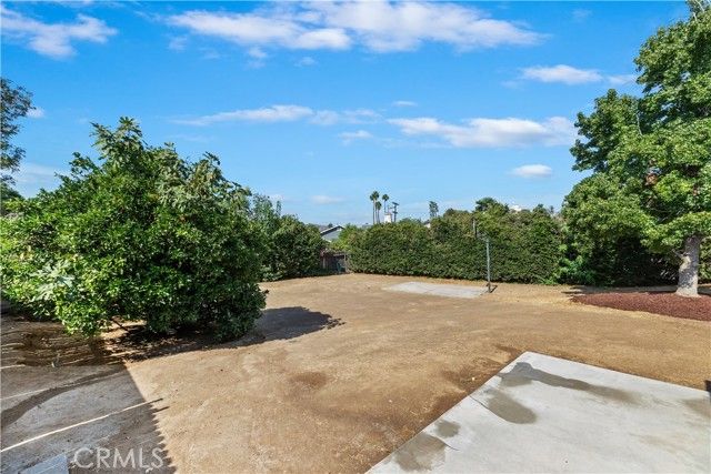 10372 Wells, Riverside, CA 92505