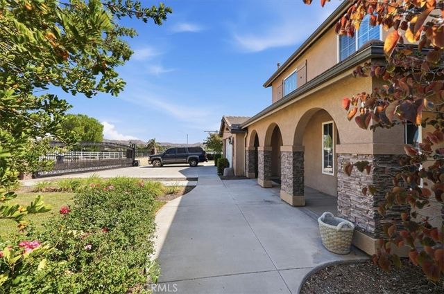 17731 Glen Hollow, Riverside, CA 92504