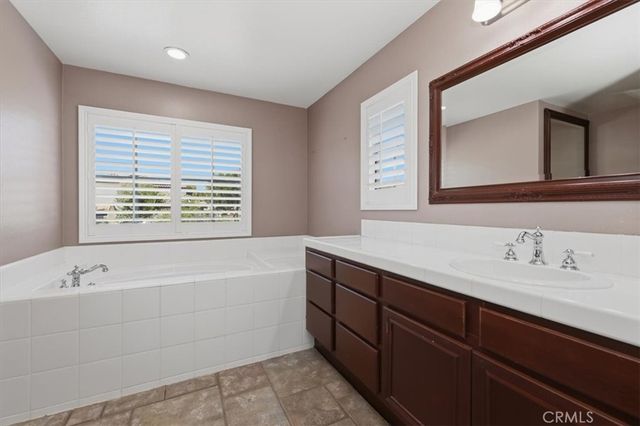 17731 Glen Hollow, Riverside, CA 92504
