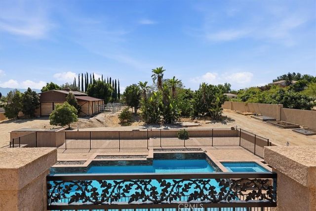 17731 Glen Hollow, Riverside, CA 92504