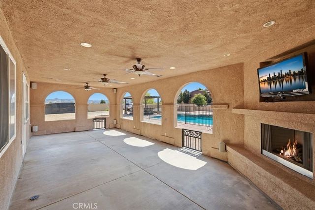 17731 Glen Hollow, Riverside, CA 92504