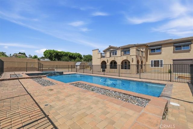 17731 Glen Hollow, Riverside, CA 92504