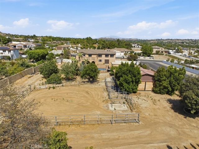 17731 Glen Hollow, Riverside, CA 92504
