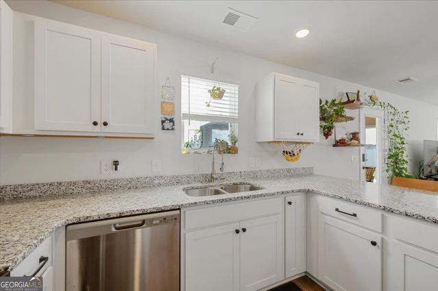 1316 Wilkins Road, Midway, GA 31320