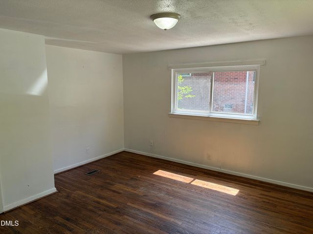 1614 Alcott Street, Durham, NC 27701