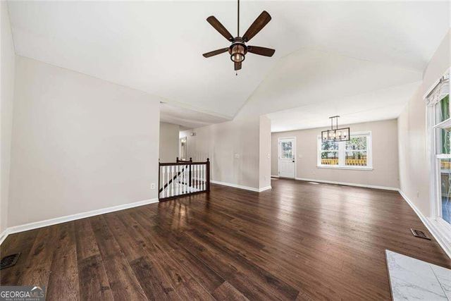 13 Stonecreek Drive SW, Cartersville, GA 30120