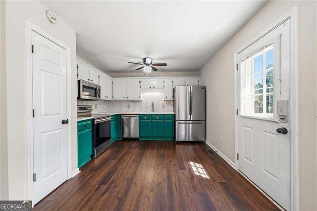 13 Stonecreek Drive SW, Cartersville, GA 30120