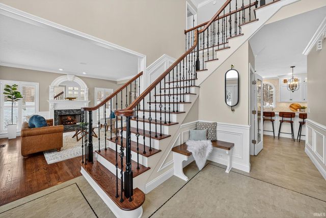 3334 Deer Lake Drive, South Bend, IN 46614