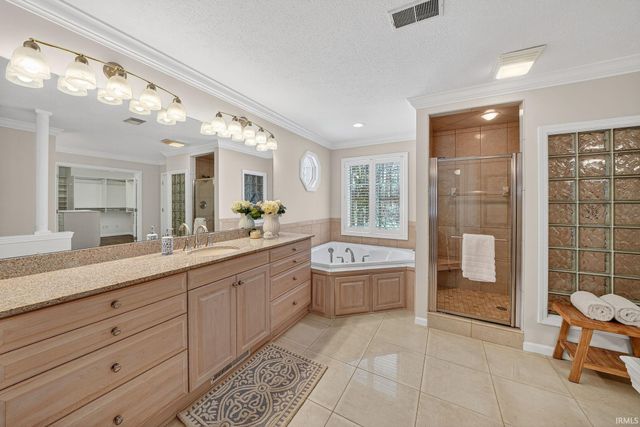 3334 Deer Lake Drive, South Bend, IN 46614