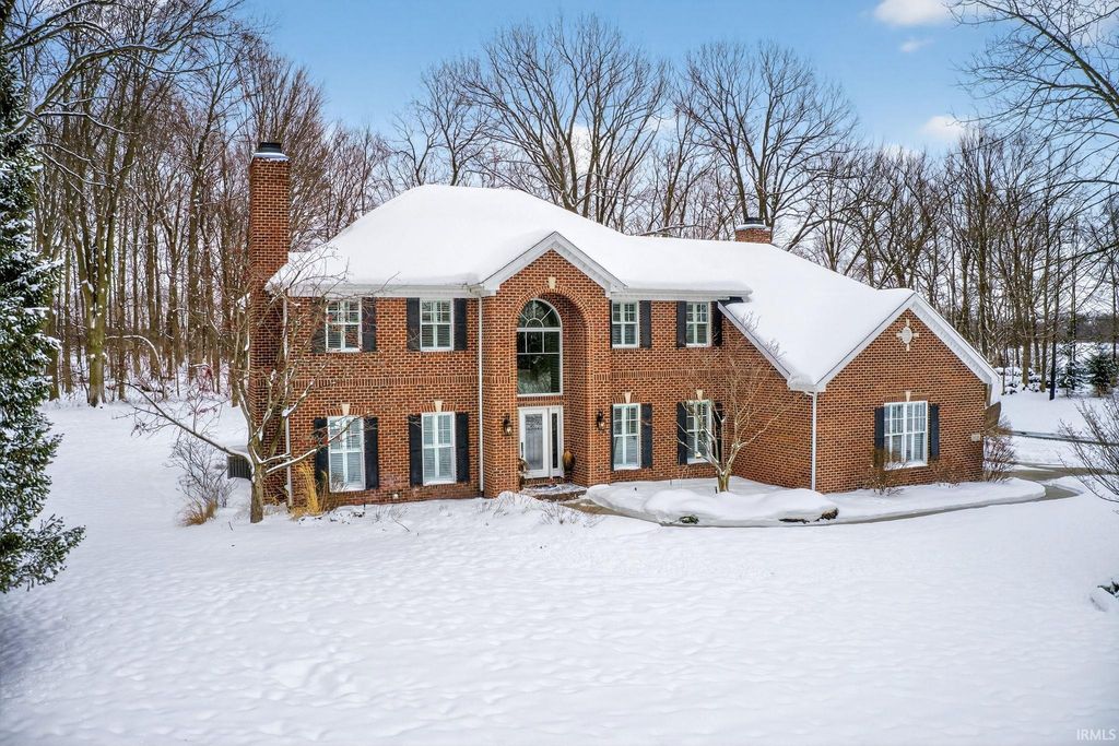 3334 Deer Lake Drive, South Bend, IN 46614