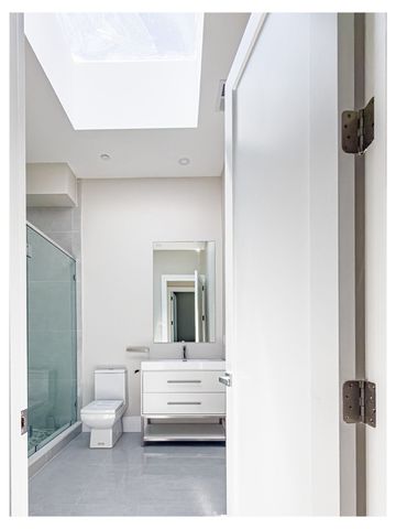 1 Jackson Street PH, Newton, MA 02459
