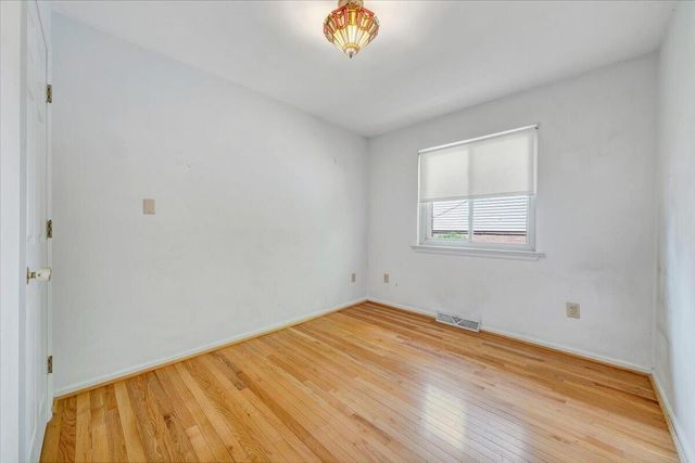 2009 Montclair DR, Roanoke, VA 24019