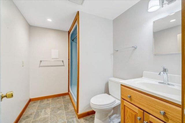 2009 Montclair DR, Roanoke, VA 24019