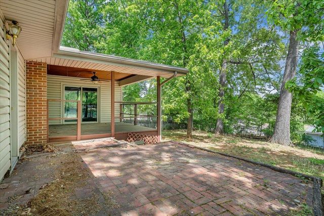 2009 Montclair DR, Roanoke, VA 24019