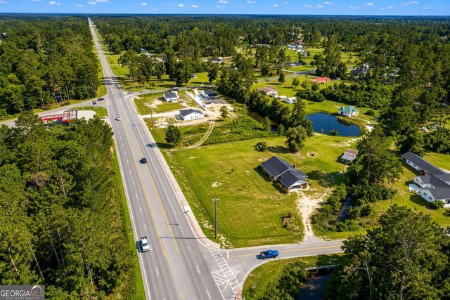 1194 Blackshear Hwy, Baxley, GA 31513