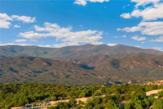 4005 Via Verdi, Santa Fe, NM 87506