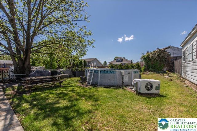 1310 Ueberroth Avenue, Allentown City, PA 18103
