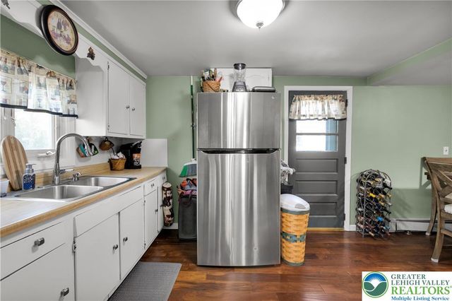 1310 Ueberroth Avenue, Allentown City, PA 18103