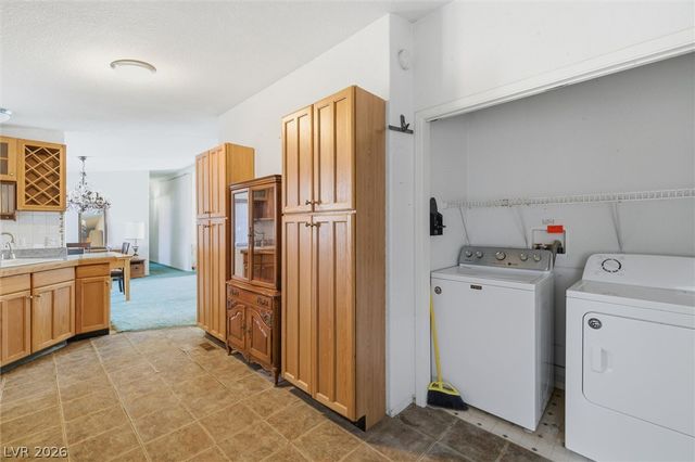 5640 Johnnie Mine Street, Pahrump, NV 89060