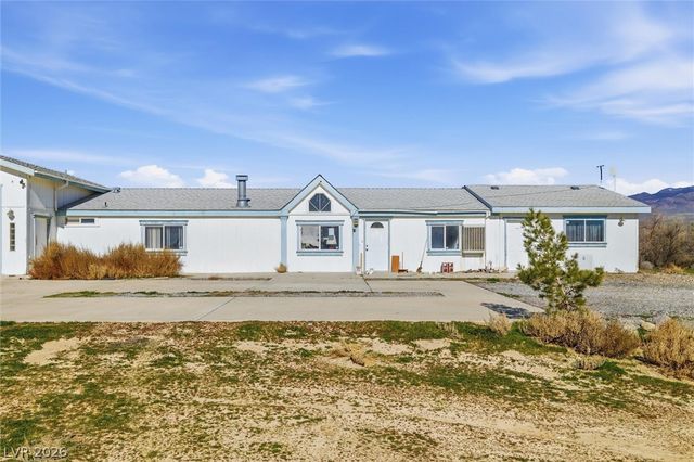 5640 Johnnie Mine Street, Pahrump, NV 89060