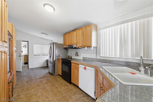 5640 Johnnie Mine Street, Pahrump, NV 89060