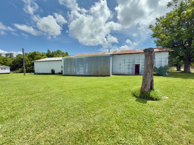 188 Eugene Reed Rd, Woodbury, TN 37190