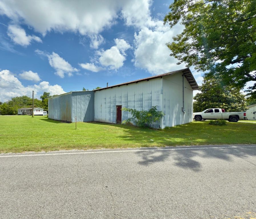 188 Eugene Reed Rd, Woodbury, TN 37190