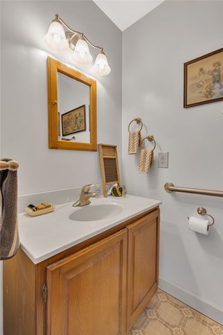 750 Old Millcreek Road, Hookstown, PA 15050