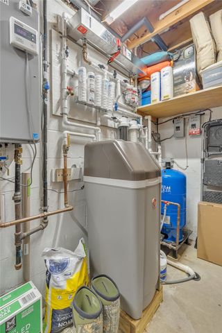 750 Old Millcreek Road, Hookstown, PA 15050