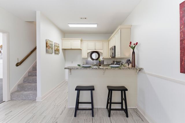 115 Summit Rdg, Hattiesburg, MS 39402