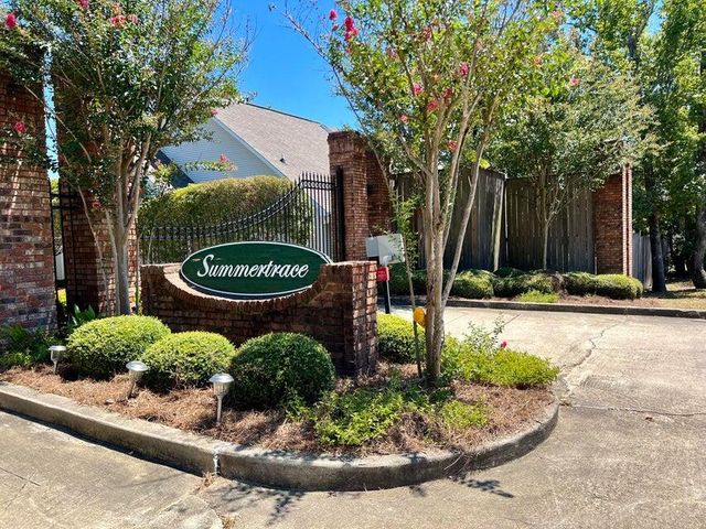 115 Summit Rdg, Hattiesburg, MS 39402