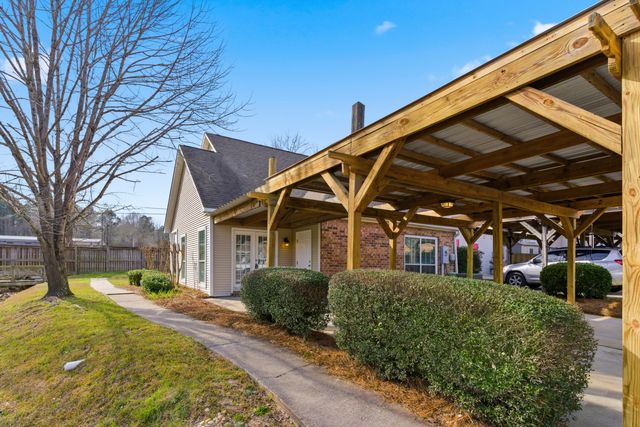 115 Summit Rdg, Hattiesburg, MS 39402