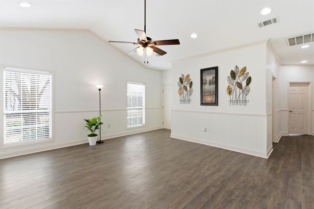 115 Summit Rdg, Hattiesburg, MS 39402