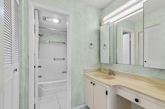 144 LAKE CAROL Drive, West Palm Beach, FL 33411