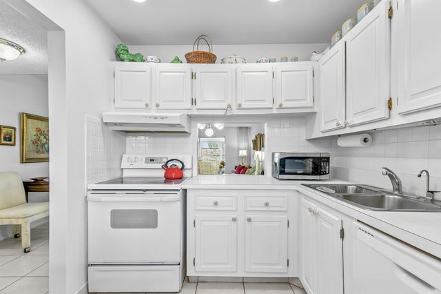 144 LAKE CAROL Drive, West Palm Beach, FL 33411