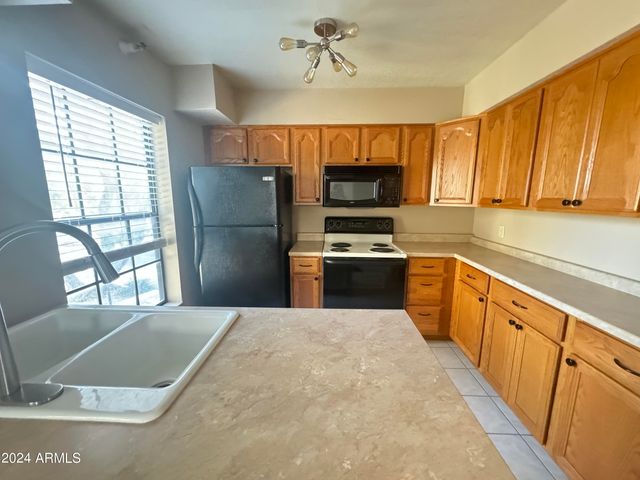 8020 E Thomas Road 226, Scottsdale, AZ 85251