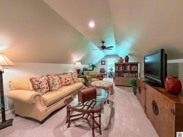 148 Pheasant Run, Paducah, KY 42001