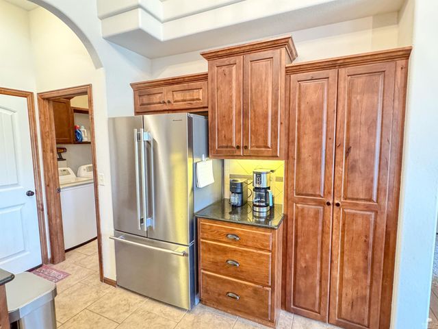 1016 Lobdell Drive, Manhattan, KS 66503