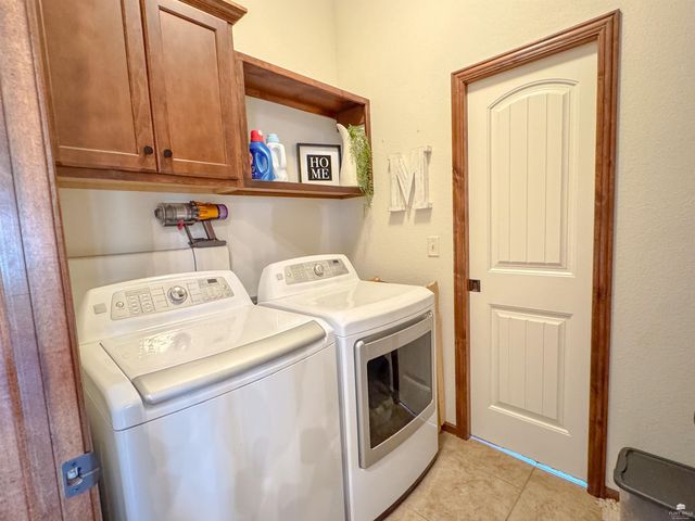 1016 Lobdell Drive, Manhattan, KS 66503