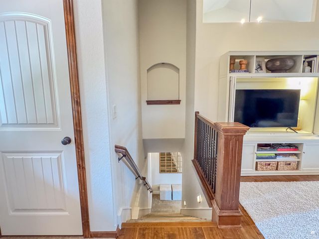 1016 Lobdell Drive, Manhattan, KS 66503