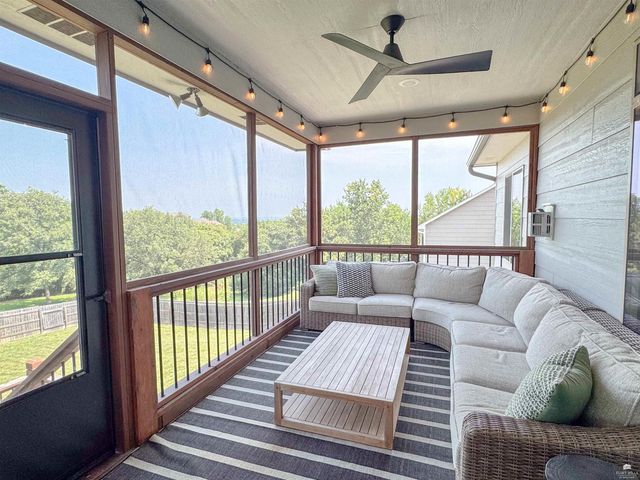 1016 Lobdell Drive, Manhattan, KS 66503