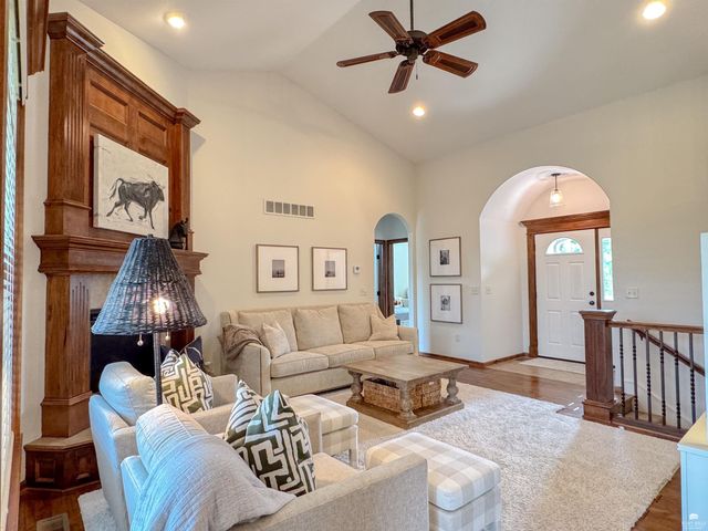 1016 Lobdell Drive, Manhattan, KS 66503