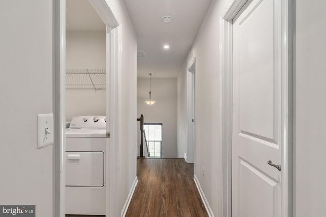 209 COURTHOUSE MANOR DR, Stafford, VA 22554