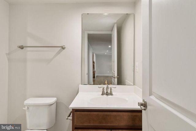 209 COURTHOUSE MANOR DR, Stafford, VA 22554