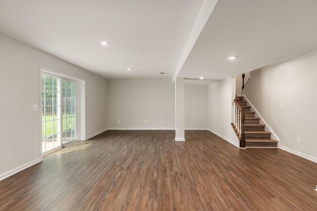 209 COURTHOUSE MANOR DR, Stafford, VA 22554