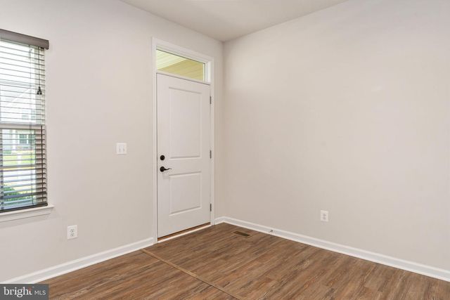 209 COURTHOUSE MANOR DR, Stafford, VA 22554
