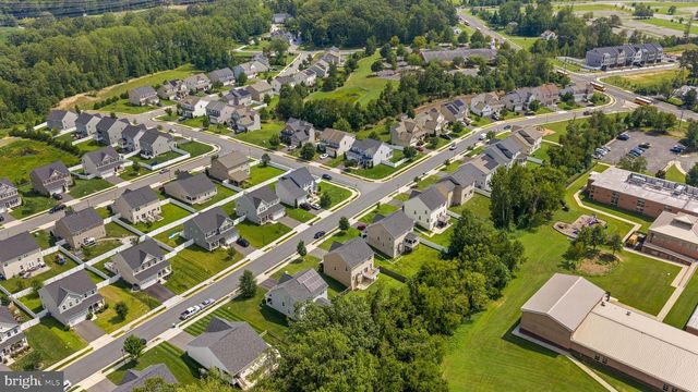 209 COURTHOUSE MANOR DR, Stafford, VA 22554